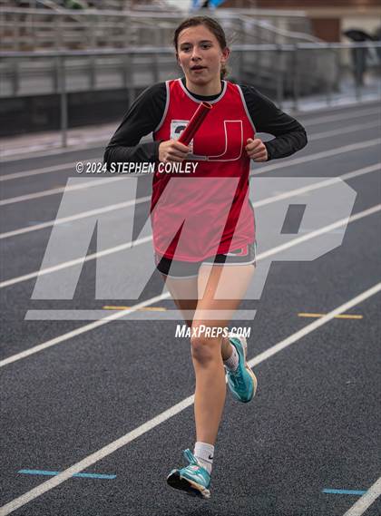 Thumbnail 2 in Dick Houston Relays photogallery.