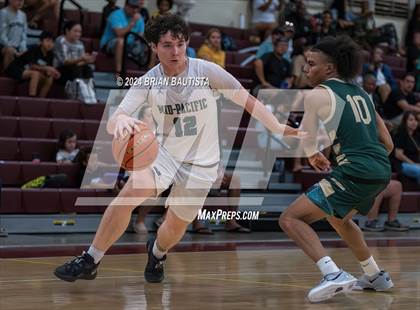 Thumbnail 2 in Moreau Catholic vs. Mid-Pacific Institute (Merv Lopes Classic) photogallery.