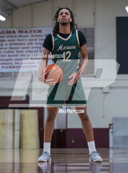 Thumbnail 1 in Moreau Catholic vs. Mid-Pacific Institute (Merv Lopes Classic) photogallery.