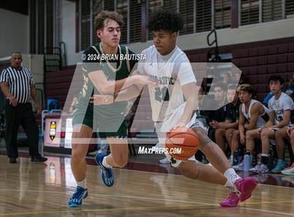Thumbnail 3 in Moreau Catholic vs. Mid-Pacific Institute (Merv Lopes Classic) photogallery.