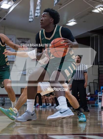 Thumbnail 1 in Moreau Catholic vs. Mid-Pacific Institute (Merv Lopes Classic) photogallery.
