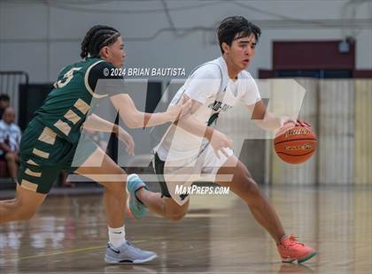Thumbnail 3 in Moreau Catholic vs. Mid-Pacific Institute (Merv Lopes Classic) photogallery.