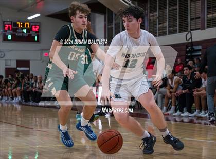 Thumbnail 3 in Moreau Catholic vs. Mid-Pacific Institute (Merv Lopes Classic) photogallery.