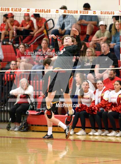 Thumbnail 1 in Villa Park @ Mission Viejo (CIF SS D3 Playoff) photogallery.