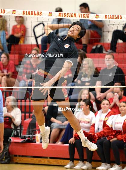 Thumbnail 1 in Villa Park @ Mission Viejo (CIF SS D3 Playoff) photogallery.