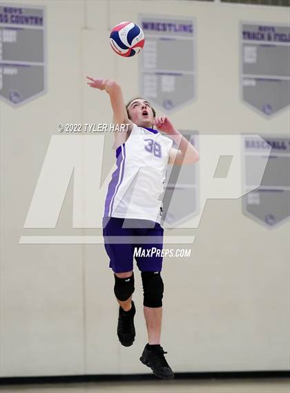 Thumbnail 2 in Hamilton Southeastern @ Brownsburg photogallery.