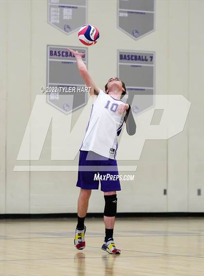 Thumbnail 1 in Hamilton Southeastern @ Brownsburg photogallery.