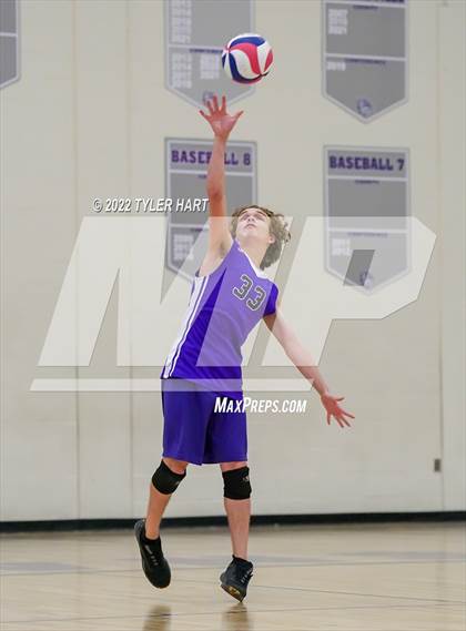 Thumbnail 3 in Hamilton Southeastern @ Brownsburg photogallery.
