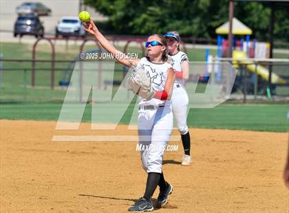Thumbnail 3 in Morrison @ Wyandotte photogallery.