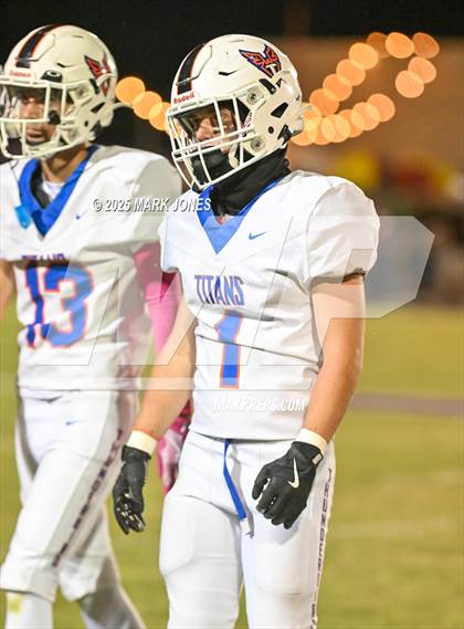 Thumbnail 3 in Thunderbird @ Northwest Christian photogallery.