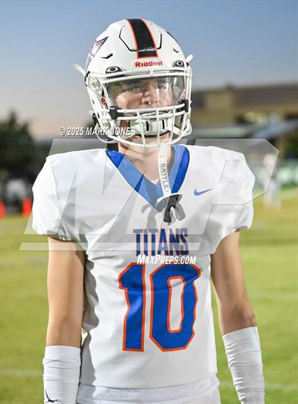 Thumbnail 3 in Thunderbird @ Northwest Christian photogallery.