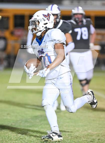 Thumbnail 2 in Thunderbird @ Northwest Christian photogallery.