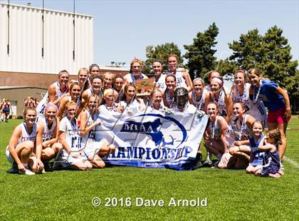 Thumbnail 1 in Walpole @ Norwell (MIAA Division 2 Final) photogallery.