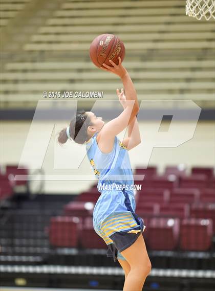 Thumbnail 1 in McAllen Memorial Vs Lee [Robert E.] (NEISD Invitational) photogallery.