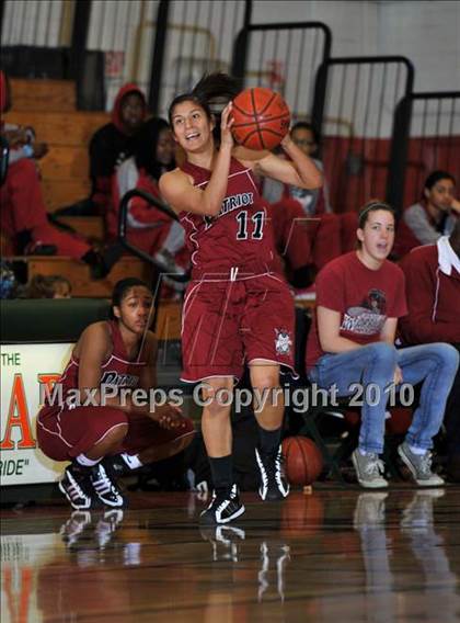 Thumbnail 1 in Fontana vs. Patriot (Lady Bears Holiday Classic) photogallery.