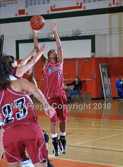 Thumbnail 1 in Fontana vs. Patriot (Lady Bears Holiday Classic) photogallery.