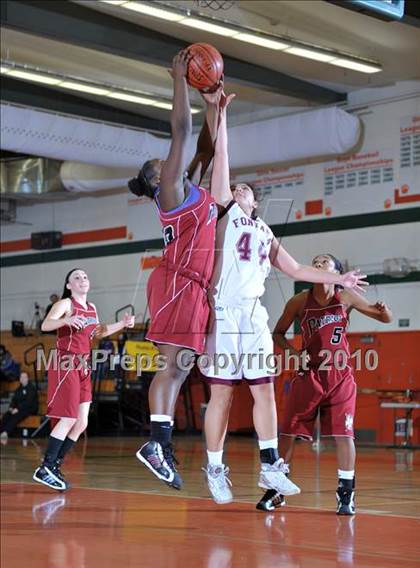 Thumbnail 1 in Fontana vs. Patriot (Lady Bears Holiday Classic) photogallery.