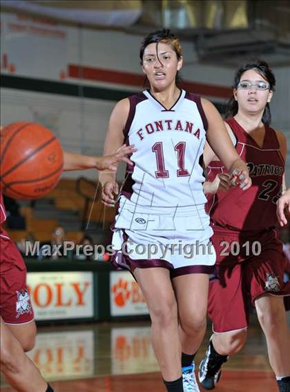 Thumbnail 3 in Fontana vs. Patriot (Lady Bears Holiday Classic) photogallery.