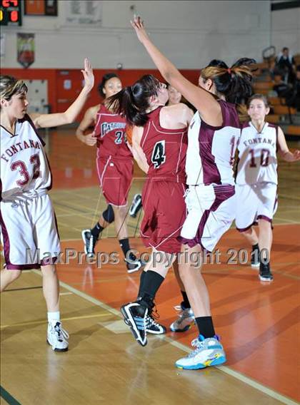 Thumbnail 2 in Fontana vs. Patriot (Lady Bears Holiday Classic) photogallery.