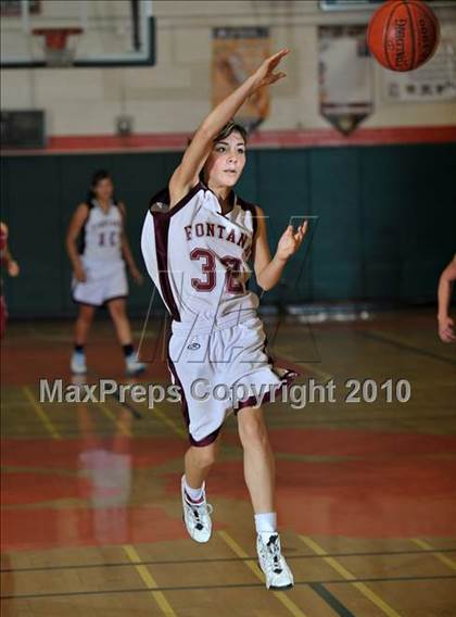 Thumbnail 2 in Fontana vs. Patriot (Lady Bears Holiday Classic) photogallery.