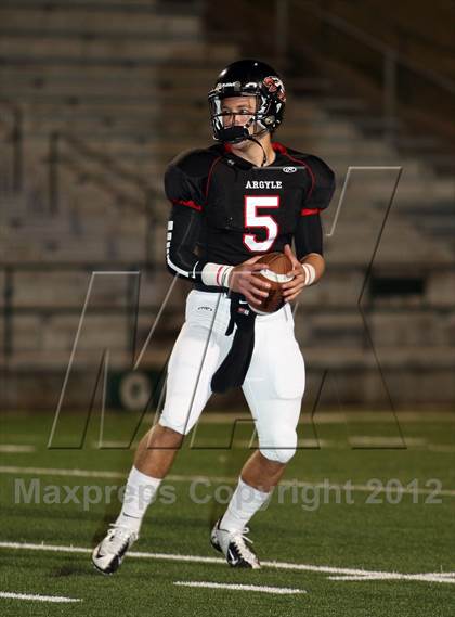 Thumbnail 2 in Argyle vs. Gilmer (UIL 3A Division 2 Regional Playoff) photogallery.
