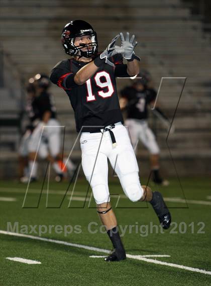Thumbnail 1 in Argyle vs. Gilmer (UIL 3A Division 2 Regional Playoff) photogallery.