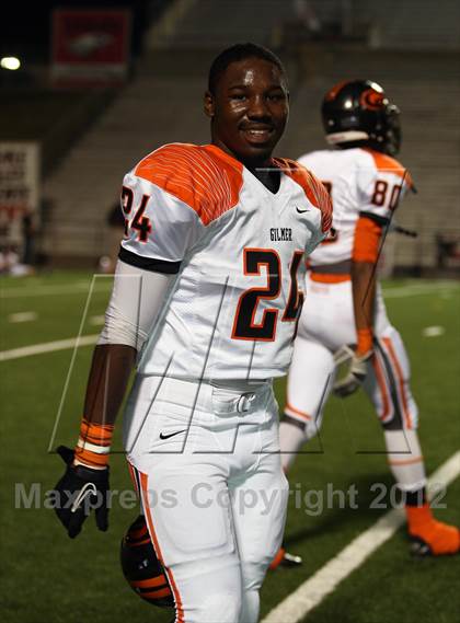 Thumbnail 2 in Argyle vs. Gilmer (UIL 3A Division 2 Regional Playoff) photogallery.