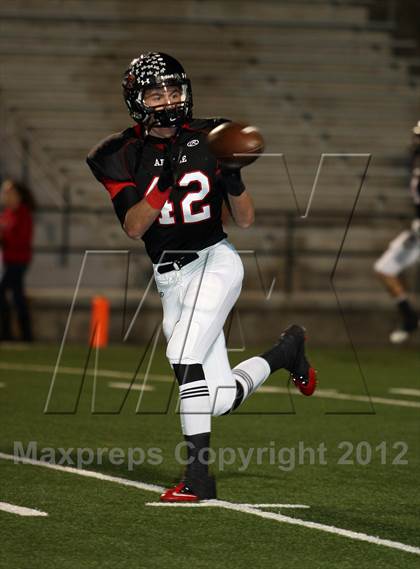 Thumbnail 3 in Argyle vs. Gilmer (UIL 3A Division 2 Regional Playoff) photogallery.