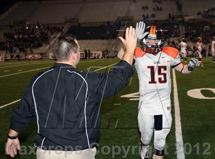 Thumbnail 3 in Argyle vs. Gilmer (UIL 3A Division 2 Regional Playoff) photogallery.