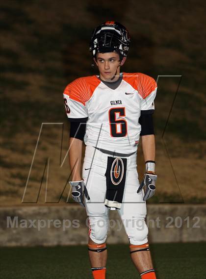Thumbnail 3 in Argyle vs. Gilmer (UIL 3A Division 2 Regional Playoff) photogallery.