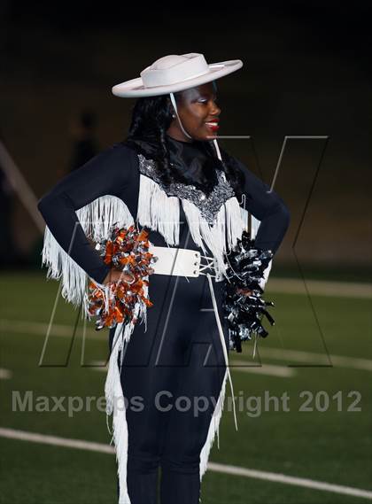 Thumbnail 3 in Argyle vs. Gilmer (UIL 3A Division 2 Regional Playoff) photogallery.