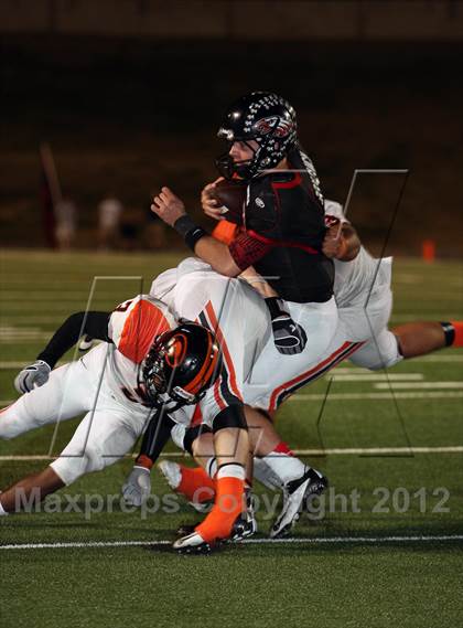Thumbnail 3 in Argyle vs. Gilmer (UIL 3A Division 2 Regional Playoff) photogallery.