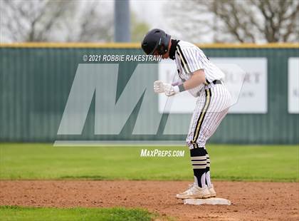 Thumbnail 2 in Crandall vs Kaufman photogallery.