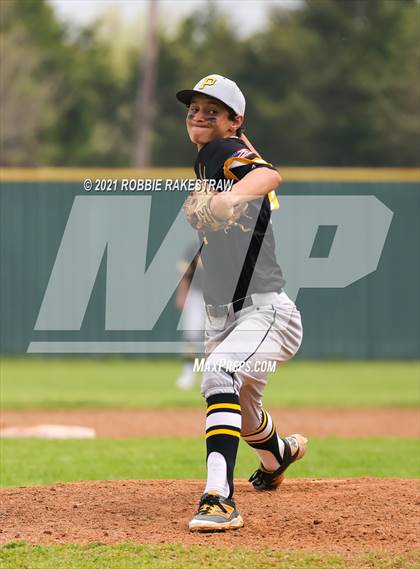 Thumbnail 2 in Crandall vs Kaufman photogallery.