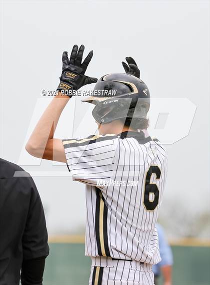 Thumbnail 2 in Crandall vs Kaufman photogallery.