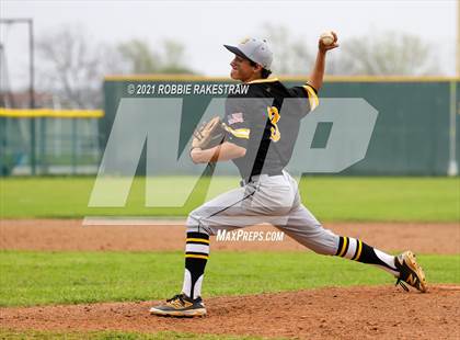 Thumbnail 2 in Crandall vs Kaufman photogallery.