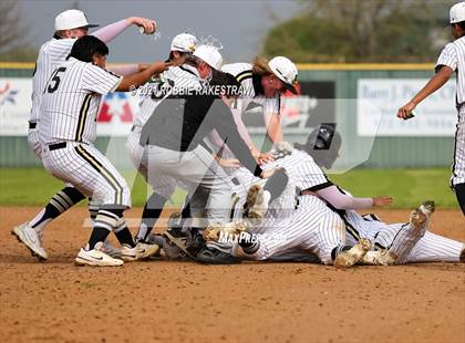 Thumbnail 3 in Crandall vs Kaufman photogallery.