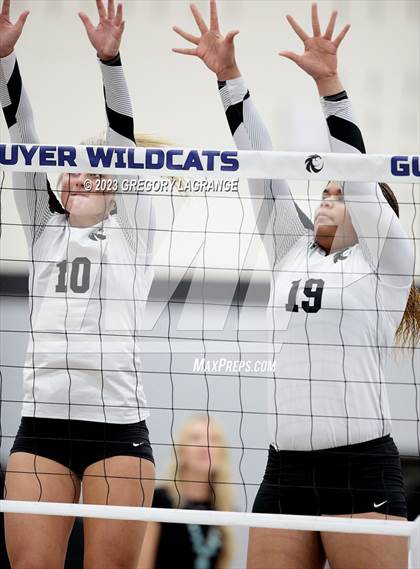 Thumbnail 2 in Little Elm vs Guyer photogallery.