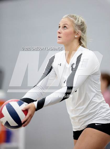 Thumbnail 1 in Little Elm vs Guyer photogallery.