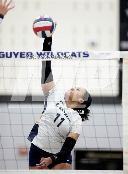Thumbnail 1 in Little Elm vs Guyer photogallery.