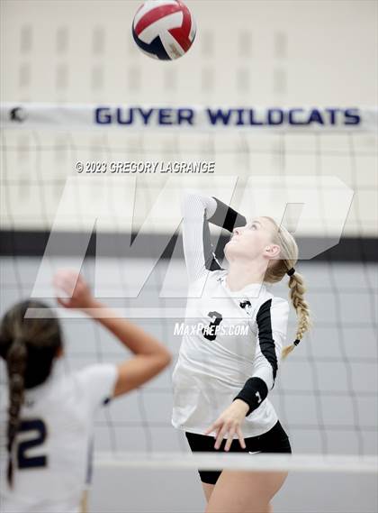 Thumbnail 2 in Little Elm vs Guyer photogallery.