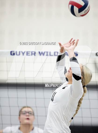 Thumbnail 2 in Little Elm vs Guyer photogallery.