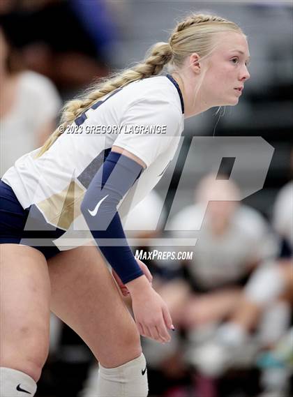 Thumbnail 2 in Little Elm vs Guyer photogallery.