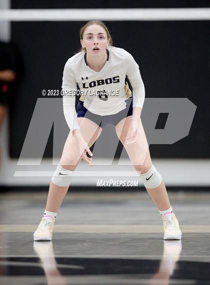 Thumbnail 1 in Little Elm vs Guyer photogallery.