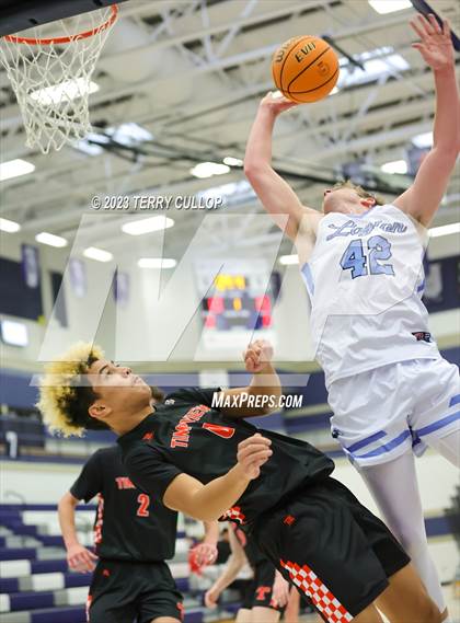 Thumbnail 2 in Timpview vs. Layton (Corner Canyon Tournament of Champions) photogallery.