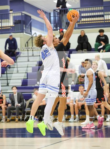 Thumbnail 1 in Timpview vs. Layton (Corner Canyon Tournament of Champions) photogallery.
