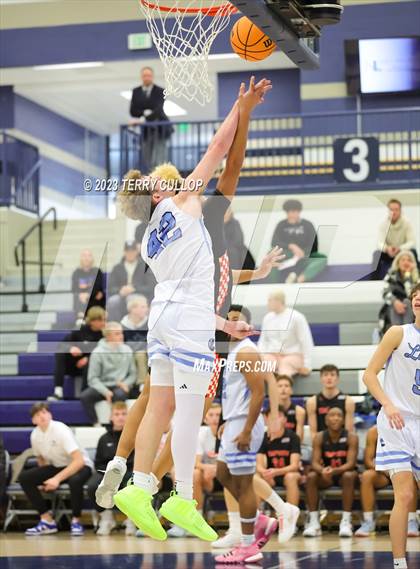 Thumbnail 3 in Timpview vs. Layton (Corner Canyon Tournament of Champions) photogallery.