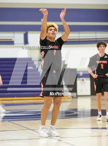 Thumbnail 3 in Timpview vs. Layton (Corner Canyon Tournament of Champions) photogallery.