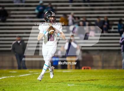 Thumbnail 1 in Chatfield @ Columbine photogallery.