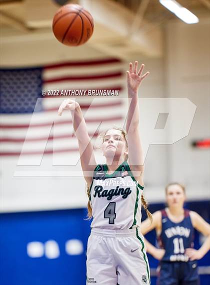 Thumbnail 1 in Twelve Bridges vs. Union Mine (Jan Vitell Tournament) photogallery.